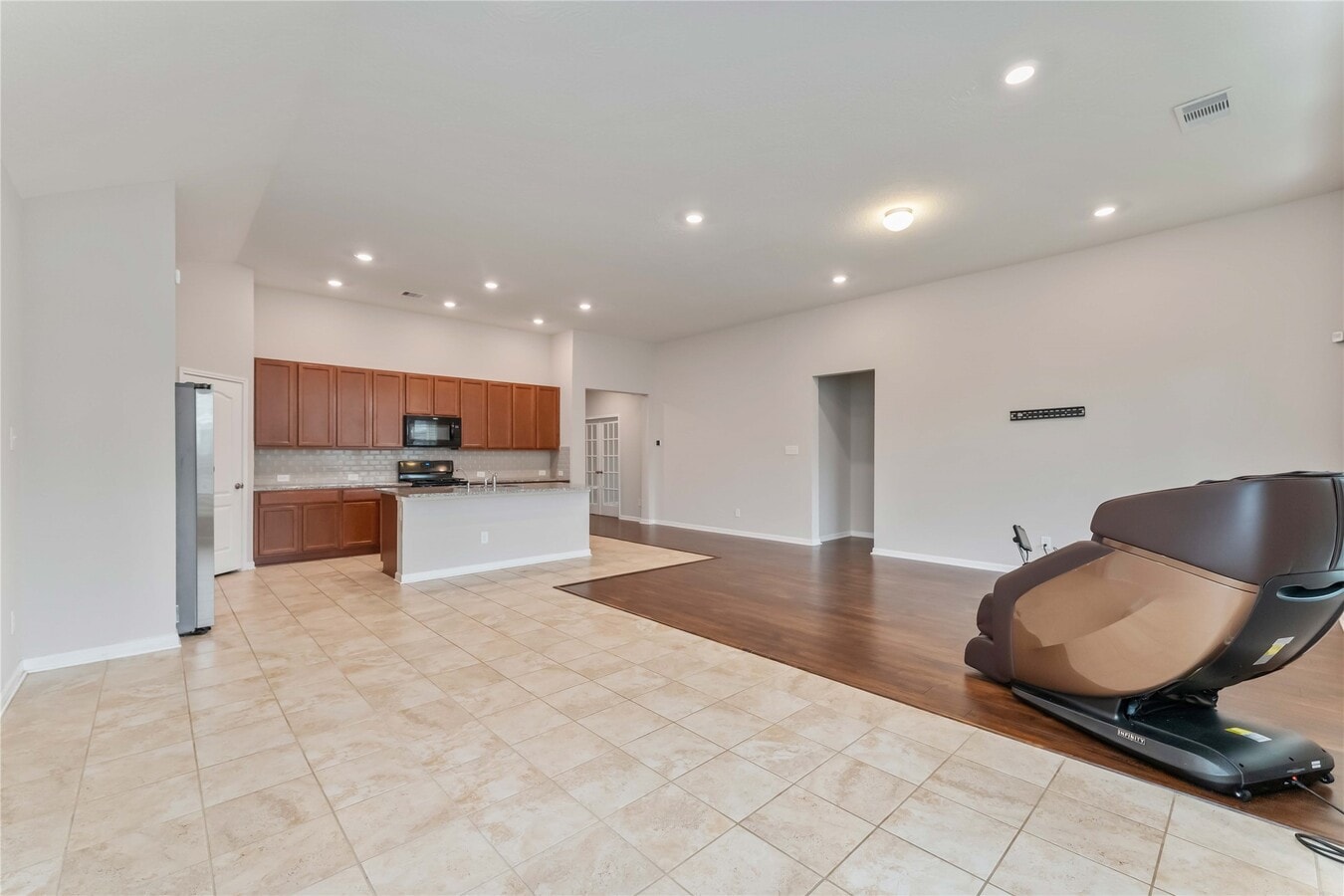 Photo - 5914 River Timber Trl