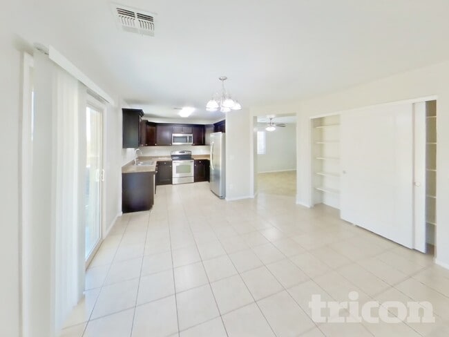 Photo - 3513 S 89th Ave