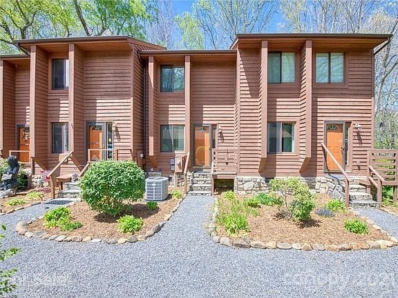 Photo - 79 Riverside Villa Dr