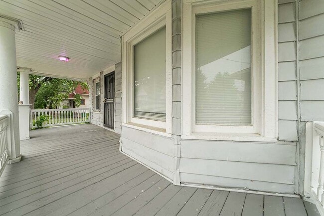 Photo - 2145 W 100th St