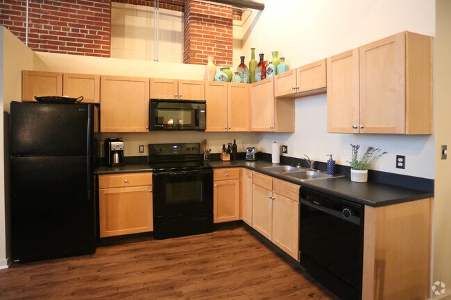 Lofts at Lafayette Square