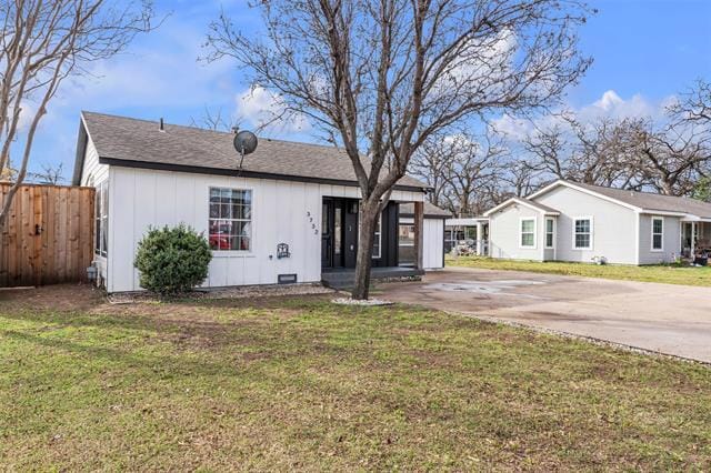 Photo - 3732 Honeysuckle Ave