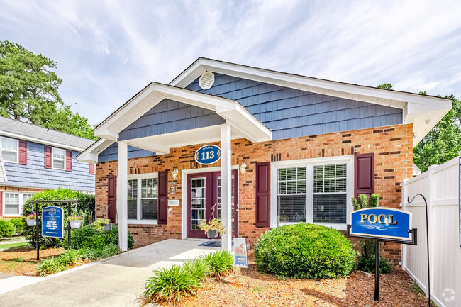 Building Photo - Cherry Court Apartments