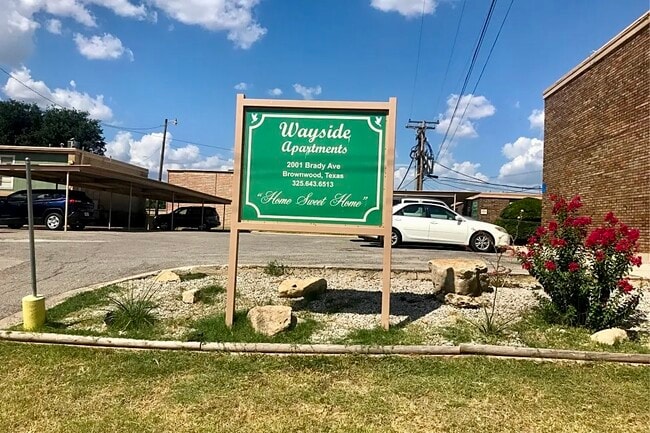 Photo - Wayside Apts