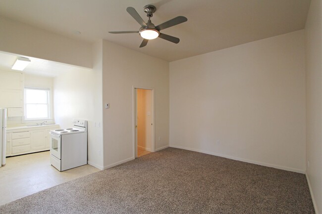 Photo - 1001 Cooper Ave Apartamento Unidad B