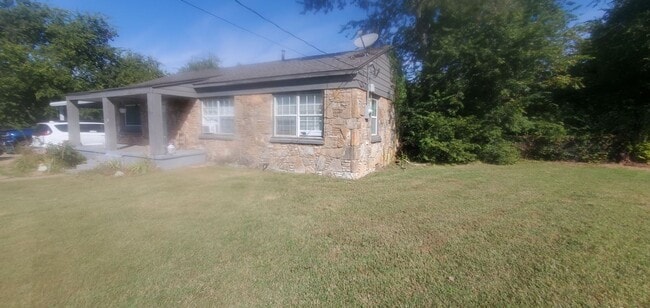 Photo - Handicap Accessible 2 bd, 2 ba - Beautiful...