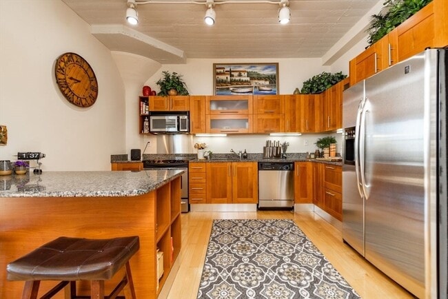 Photo - 210 South St Unit 5-5