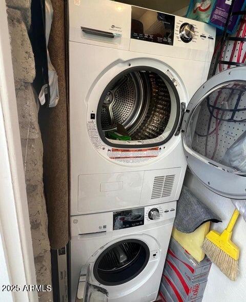 Photo - 5518 E Lindstrom Ln