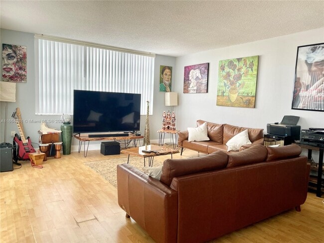 Photo - 2750 NE 183rd St Unit 2308