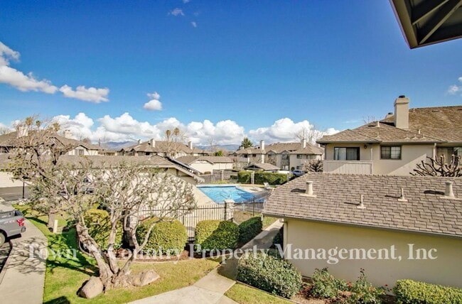 Photo - 1051 Riker St Unit 8