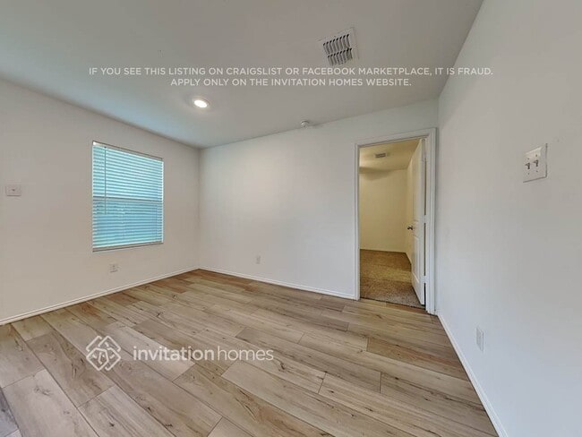 Photo - 10637 Sewell Cir