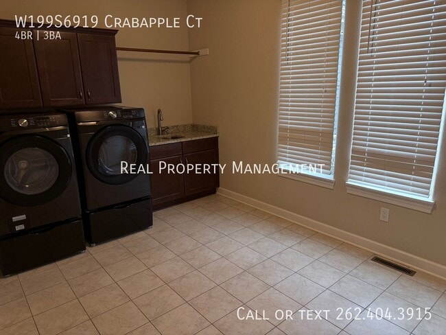 W199S6919 Crabapple Ct