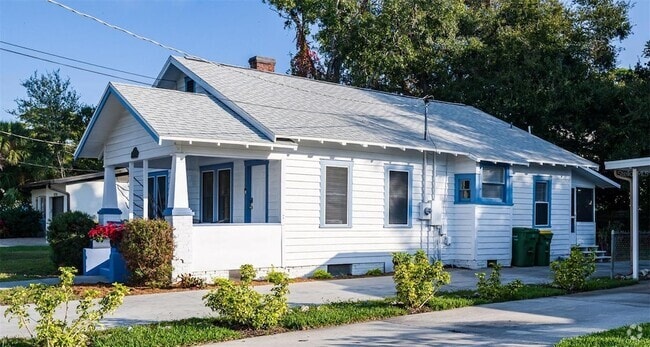 Building Photo - 1360 16th St Rental