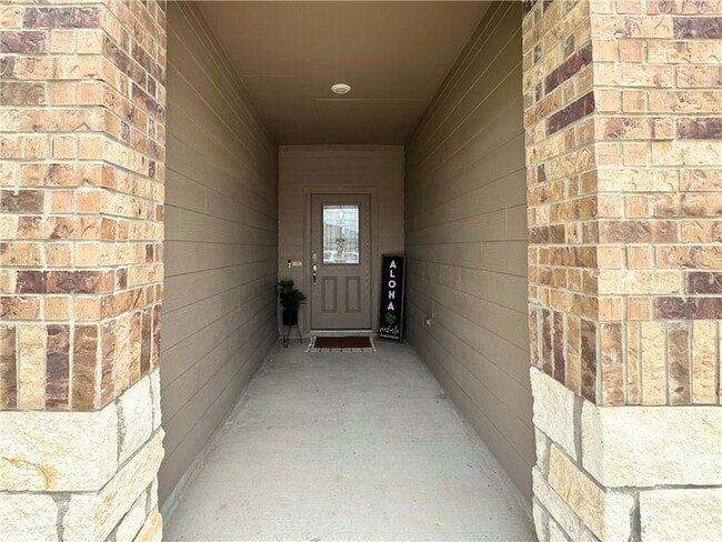Photo - 7726 Lariat Toss Dr
