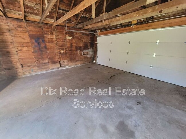 Photo - 109 N Decker Ave