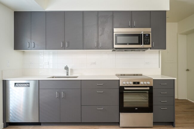 Building Photo - Steppe Rental