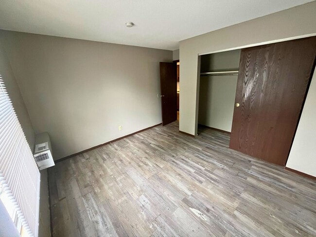 Photo - York Villa Apartments