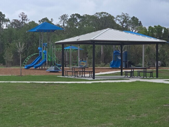 Photo - 3/2 Home in Lithia