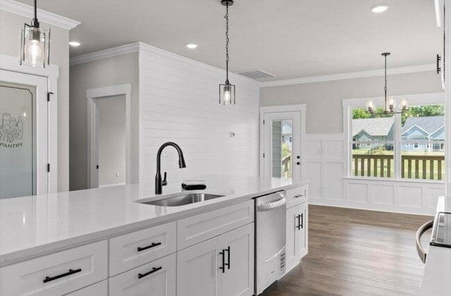 Photo - 538 Willow Grv Ct