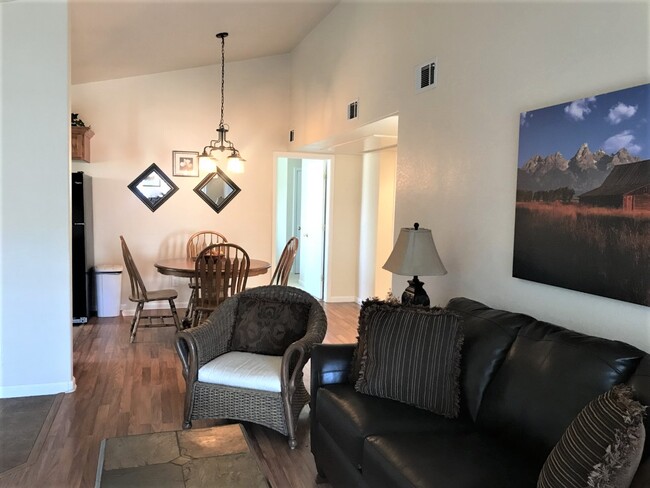 Photo - 138 Beacon Way