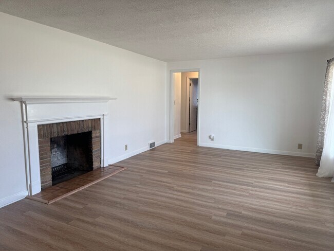 Photo - 5253 Harlem Rd