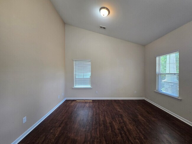 Photo - 1833 Talisker Dr