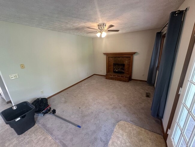 Photo - 805 Pebble Cove Rd