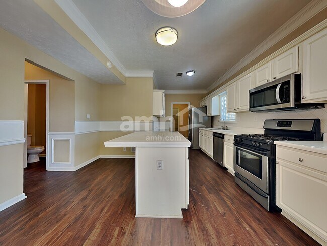 Photo - 140 Saddle Bridge Dr