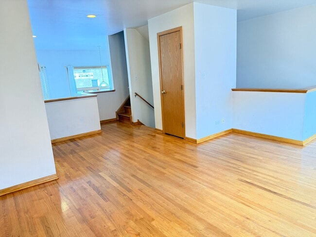 3400 S Wolcott Ave