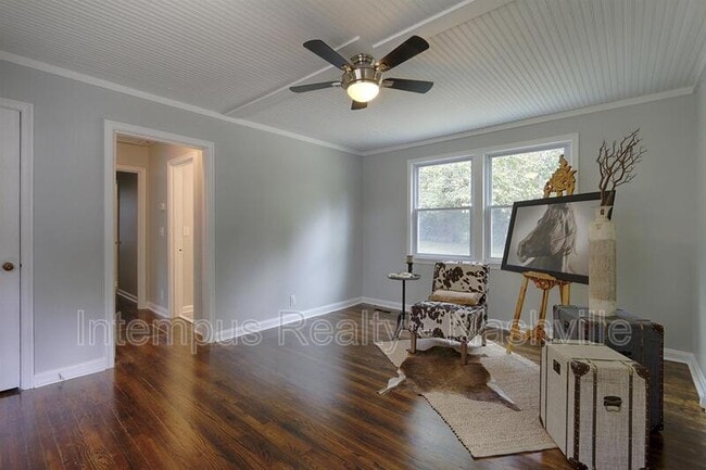 Photo - 98 Oriel Ave