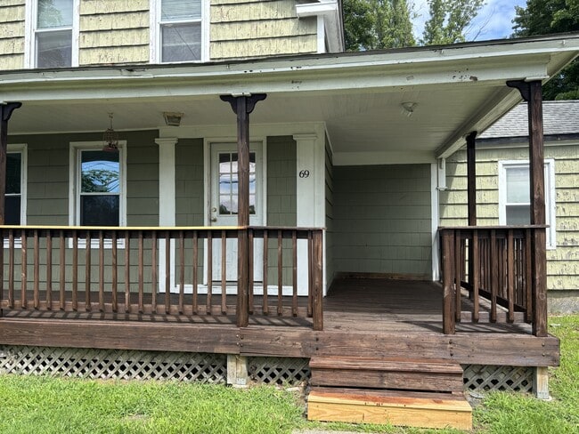 Photo - 69 Meadow St