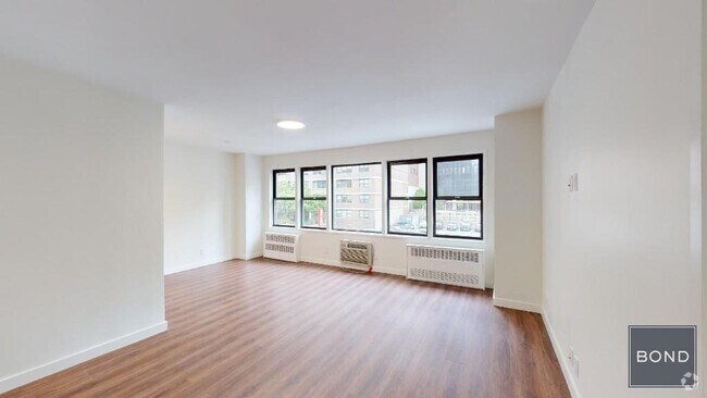 Building Photo - 236 E 36th St Unit 2G Rental
