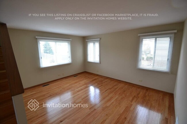 Photo - 328 Christine Ln