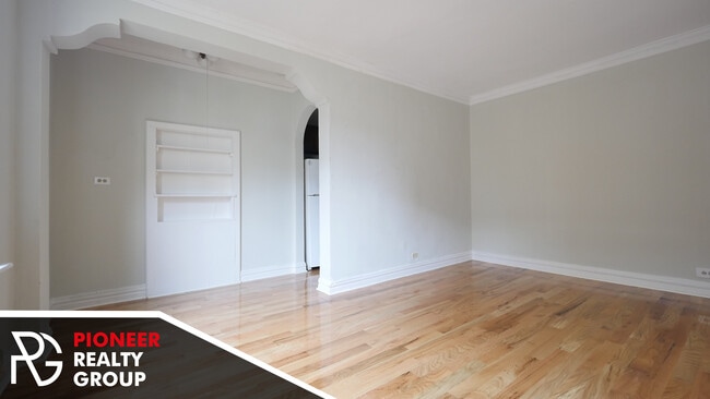 Photo - 429 W Roscoe St Unit 507