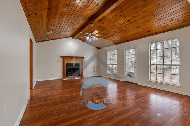 Photo - 801 Cedar Ridge Dr