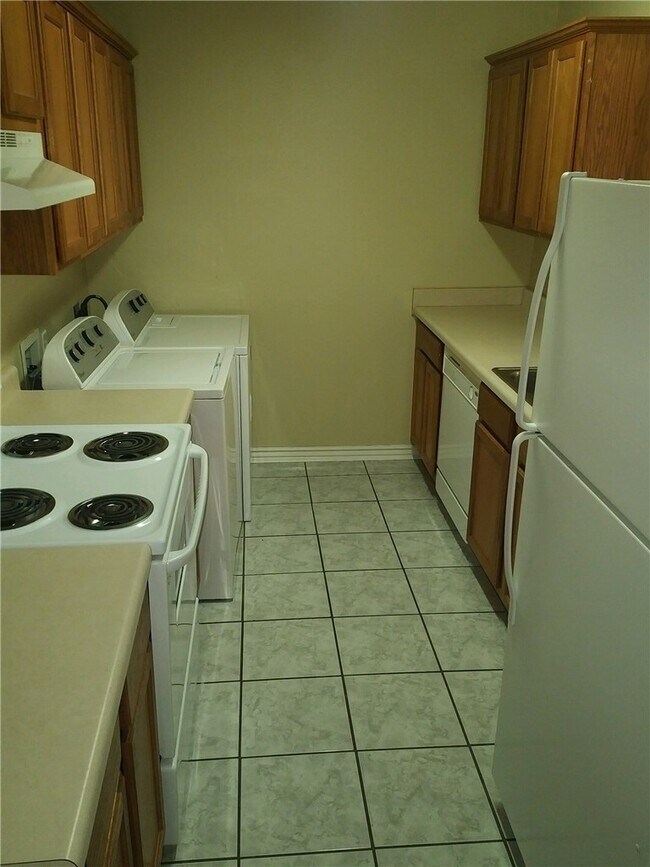 Photo - 231 Graystone Cir