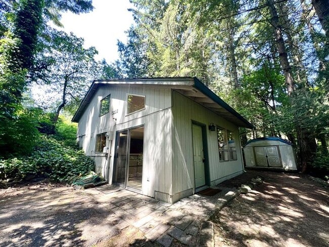 Photo - Relaxed 2-Bed, 1.5-Bath Home in a Quiet Gig Harbor Spot