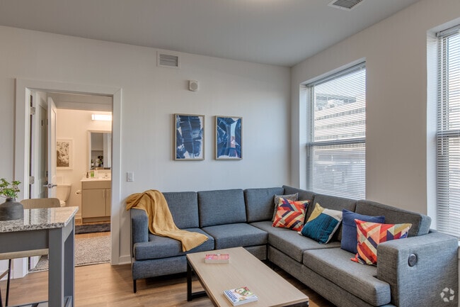 4BR, 4BA - 1010SF - The York