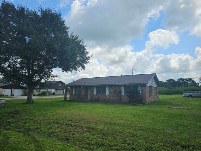 120 Ronald Ave