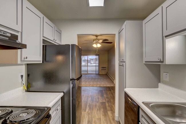 Photo - Edelweiss Apartments