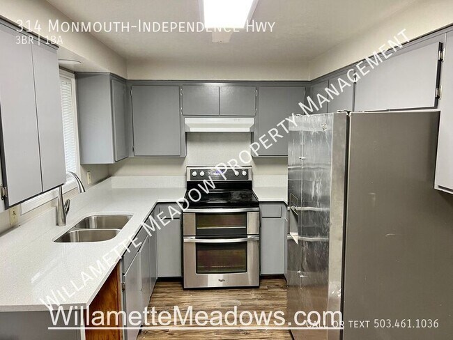 Photo - 314 Monmouth Independence Hwy