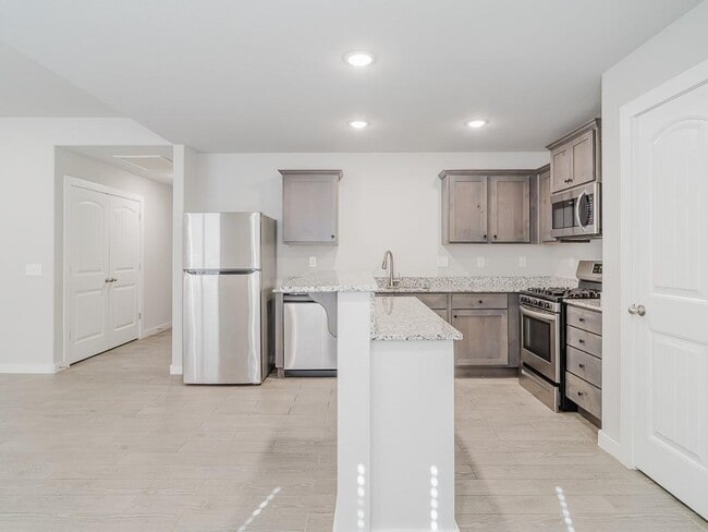 Photo - 1503 Purple Finch St