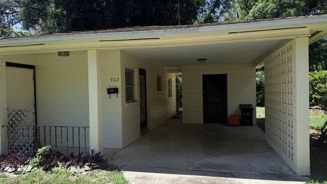 Photo - 932 NE 6th Ave