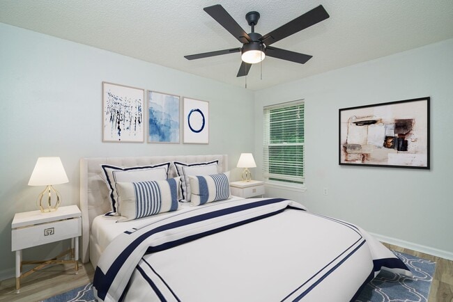 Photo - 1101 Scheidel Ct