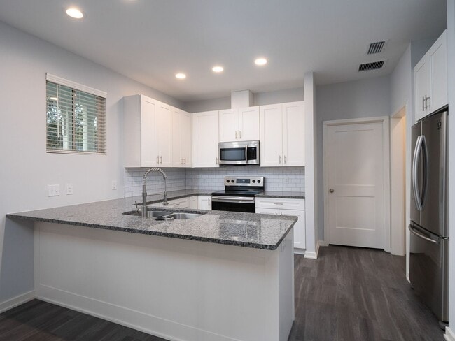 Porter's Parkside - 4 Bedroom, 4 Bathroom ... - Porter's Parkside - 4 Bedroom, 4 Bathroom ...