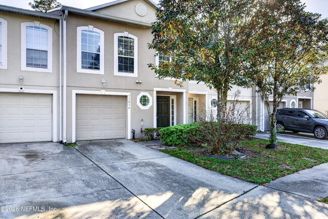 Photo - 11816 Lake Bend Cir