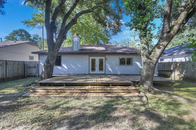 Photo - 83 Summer Crest Cir
