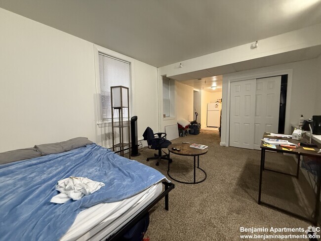 Building Photo - 508 Beacon St Unit 2 Rental