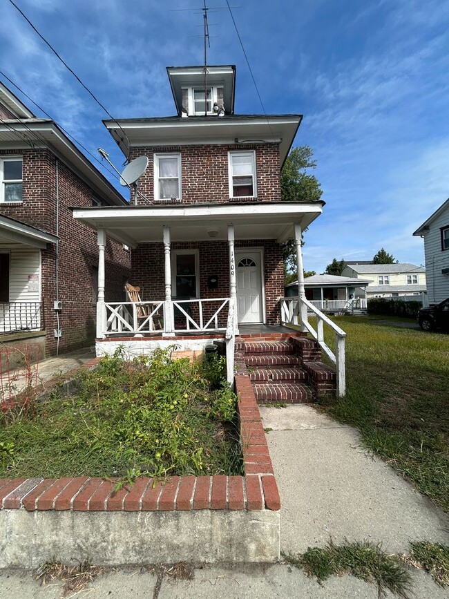 Building Photo - 2 Bedroom House in Asbury Park!
