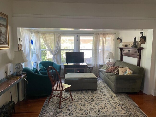 Photo - 475 22nd Ave N